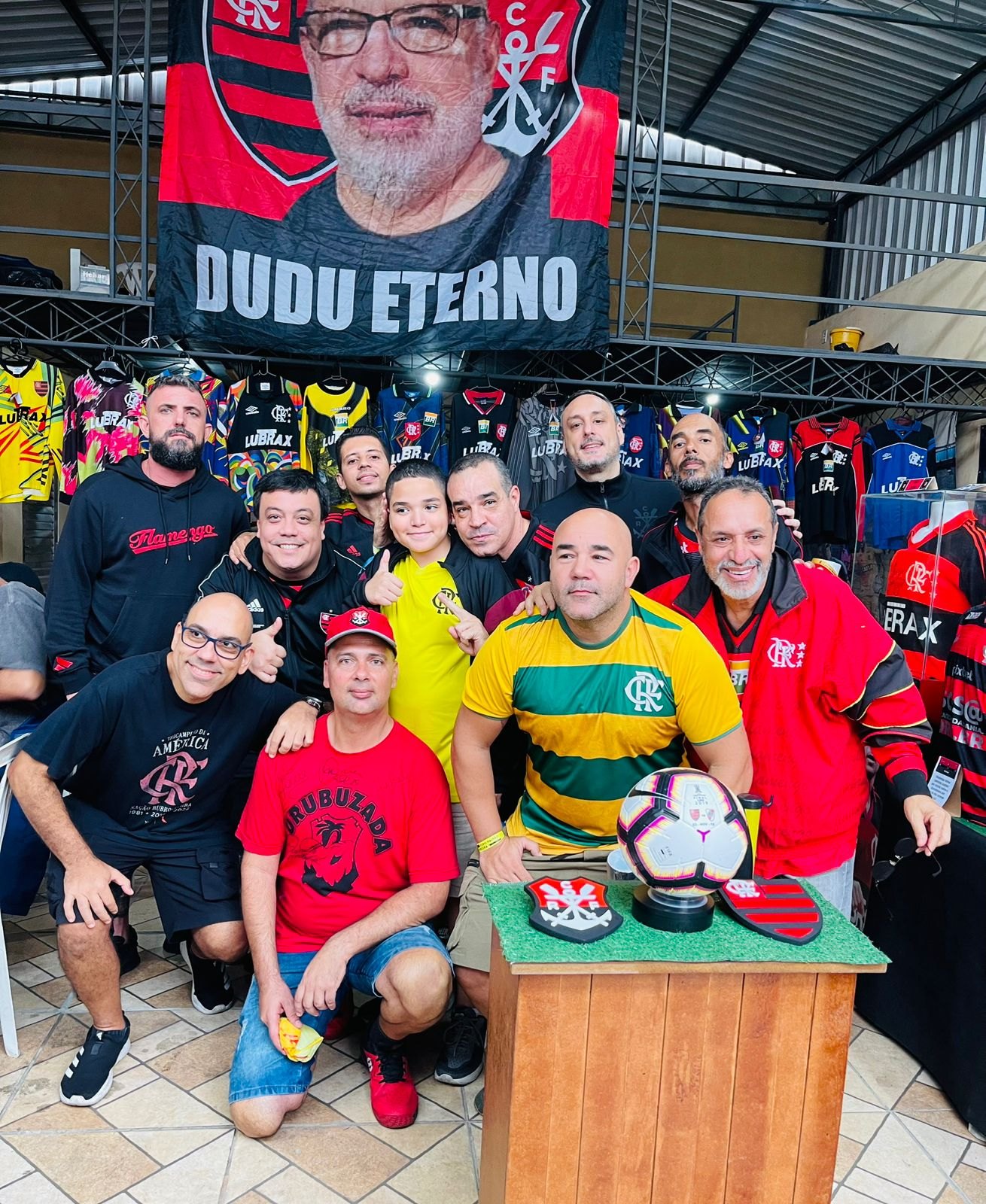 Seleção Brasileira - Ontem tomamos uma trolha da Malivia - 1x0.