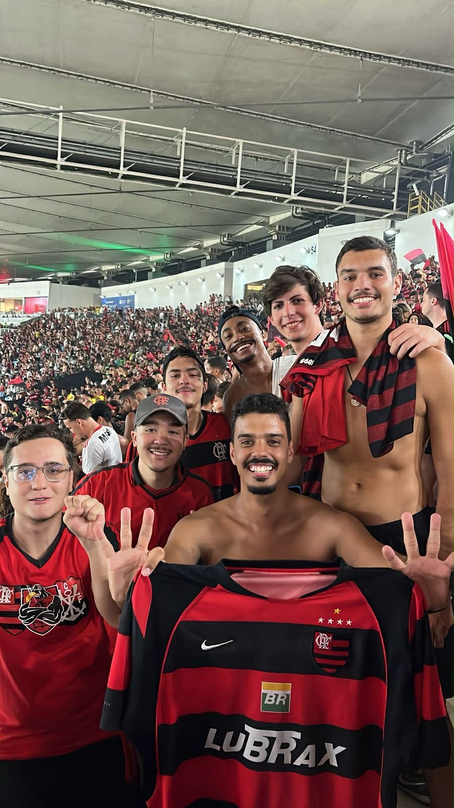 Mengão Tri Campeão do Karioketa.